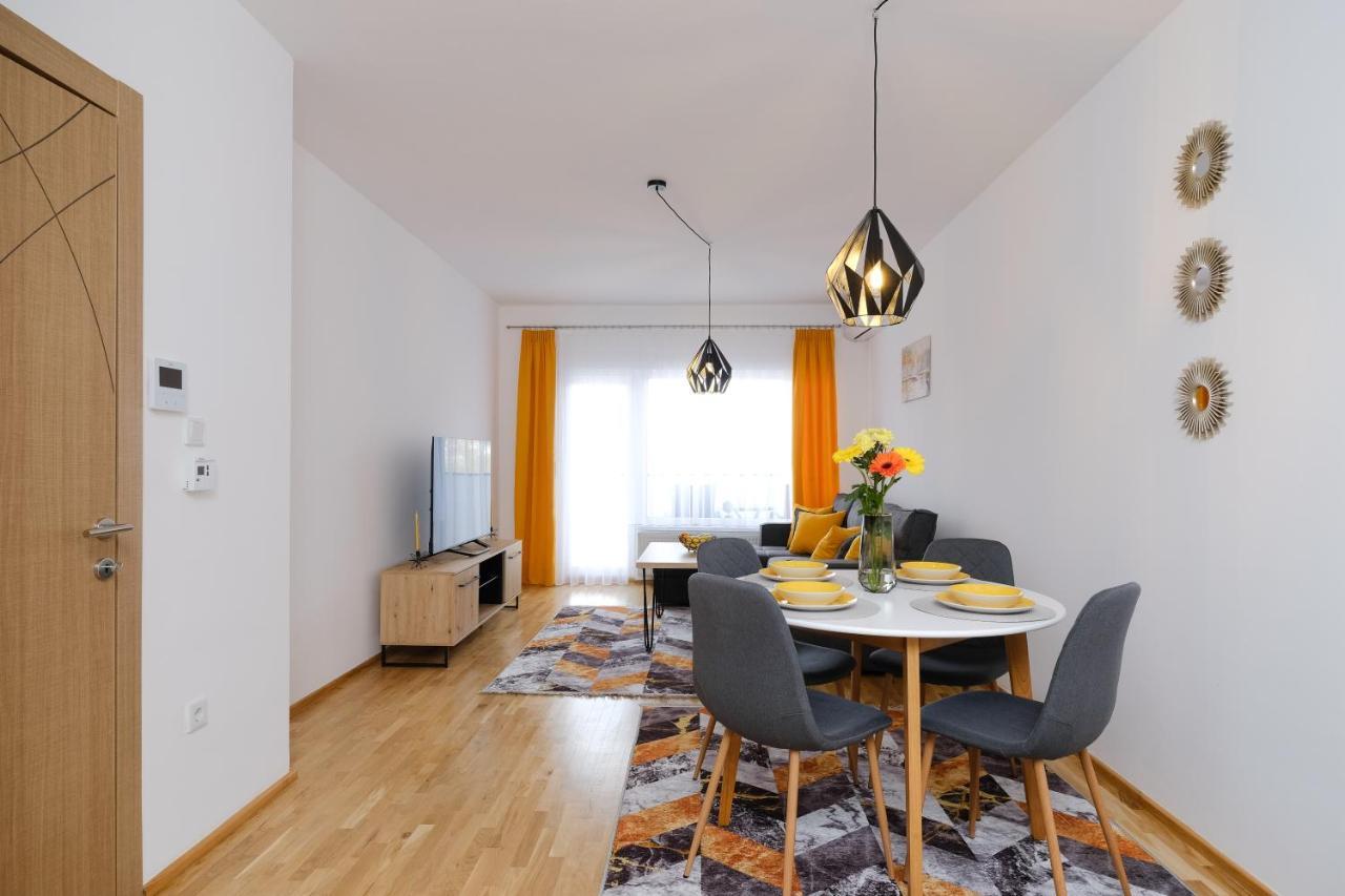 Sara Apartments Visoko Exteriör bild