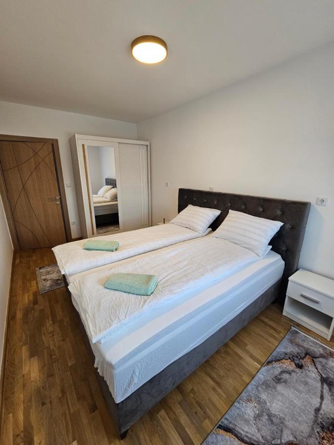 Sara Apartments Visoko Exteriör bild